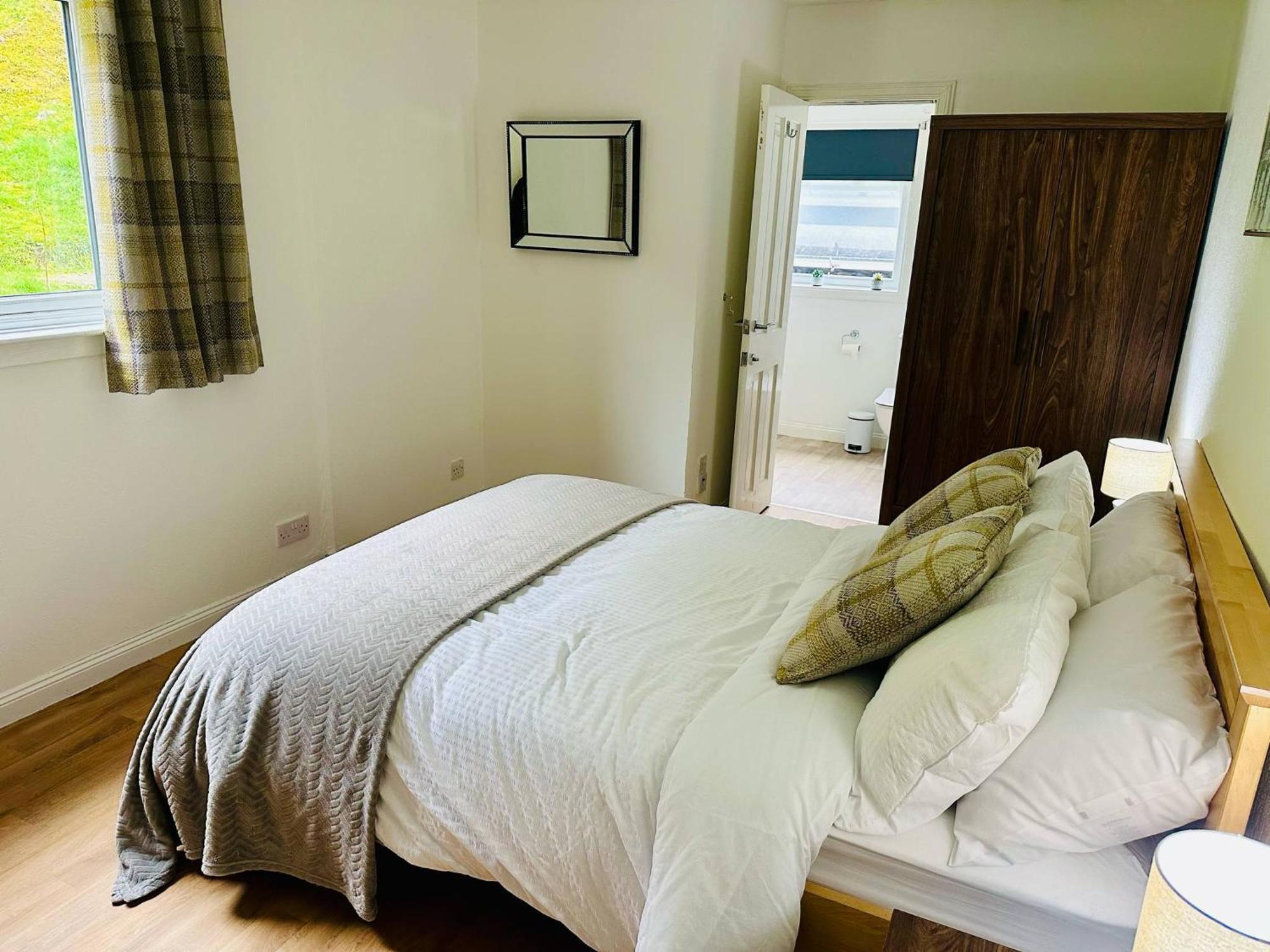 Alt-An Lodge Retreat & Lodge En-Suite Room Fort William Exterior photo